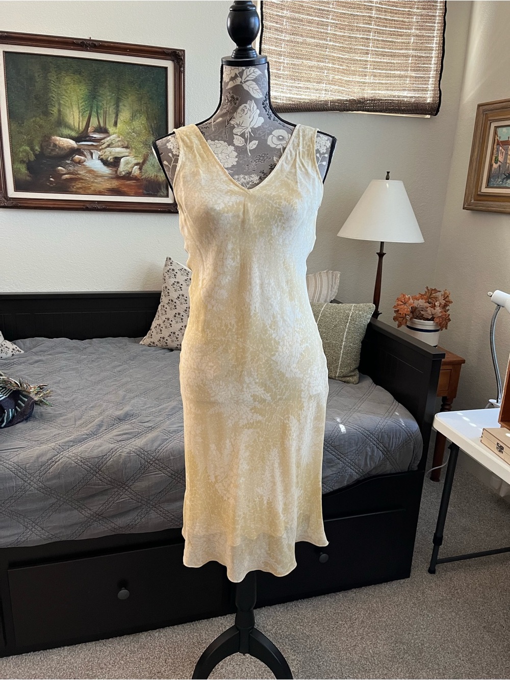 Sleeveless V-Neck Slip Dress - Butter Yellow